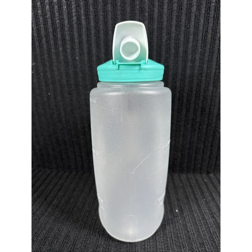 Rubbermaid Mixer Mate 3 Quart Bottle‎ Handle Limited Edition Teal Aqua Flip Top